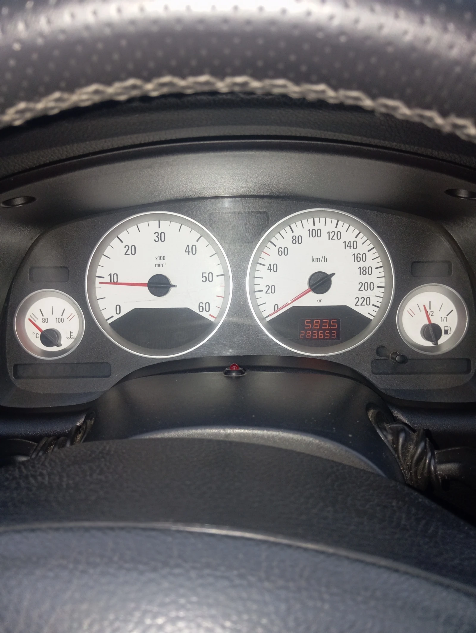 Opel Astra 2.0DTI - изображение 6