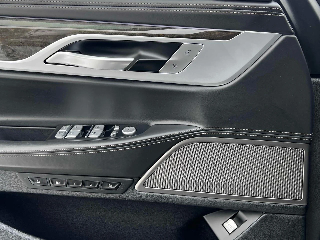 BMW 750 750Li* HeadUp* �����* 360* Distronic*  | Mobile.bg � ����������� 11