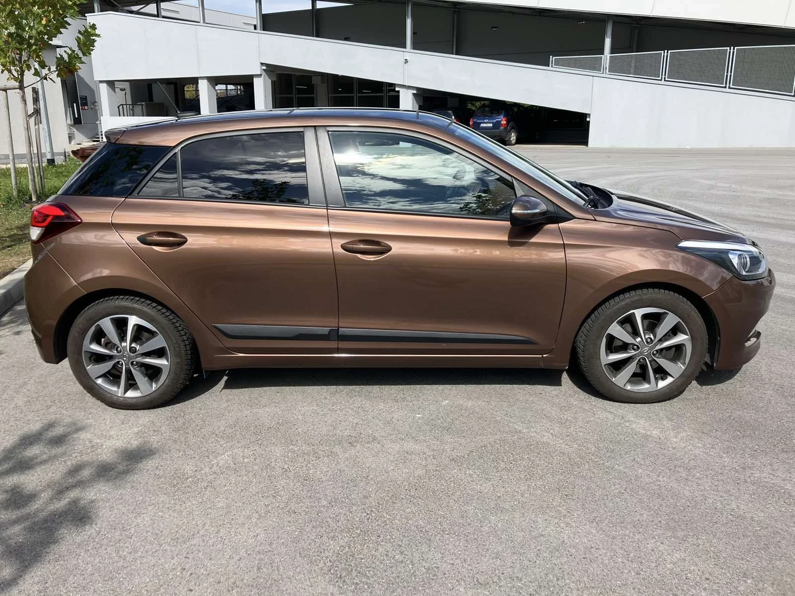 Hyundai I20 1.0Т - изображение 4