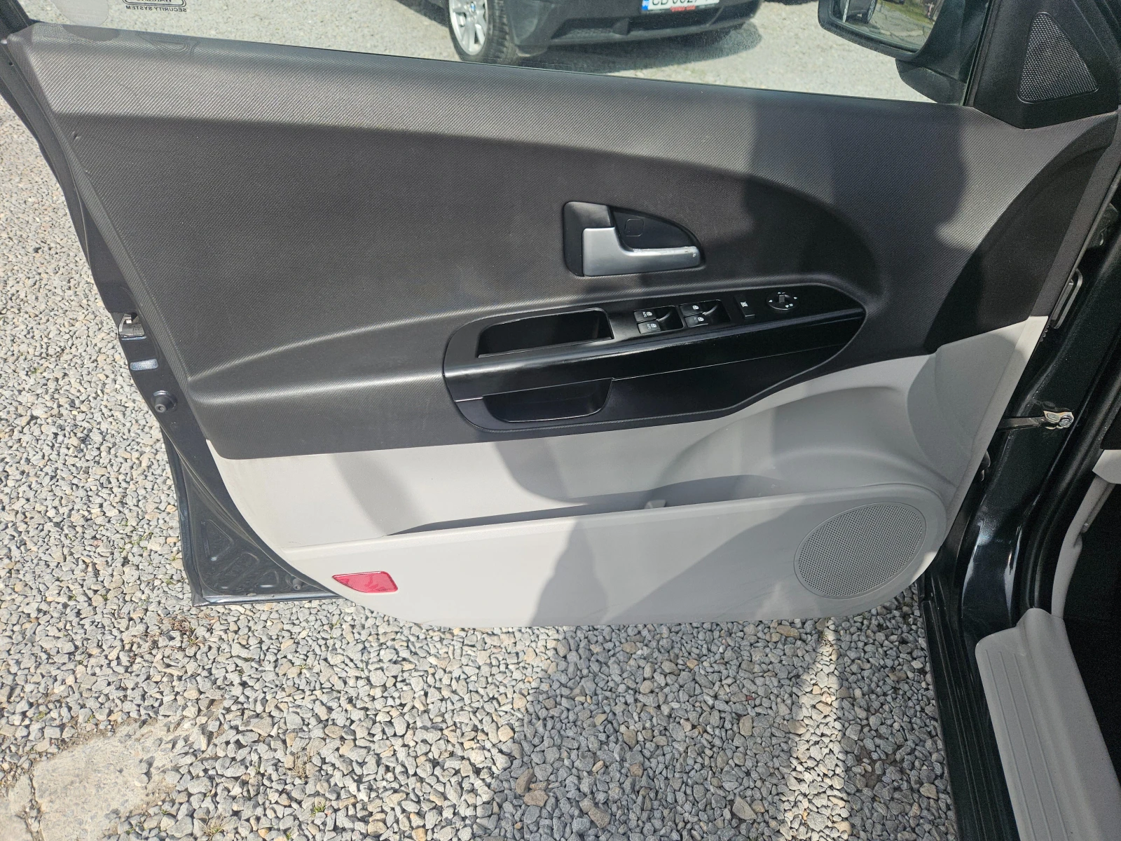 Kia Ceed | Mobile.bg � ����������� 13