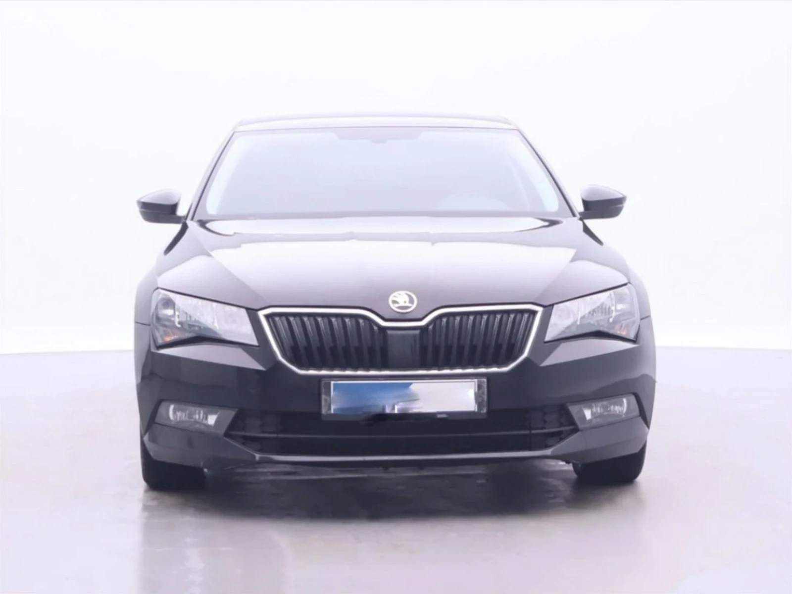 Skoda Superb 2.0 TDI 150кс CarPlay - изображение 3