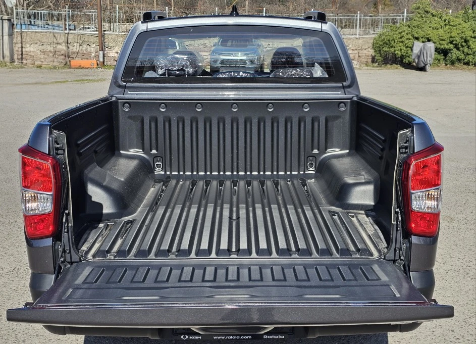 KGM Musso Grand 2.2 XDI  4x4 НОВ, снимка 13 - Автомобили и джипове - 53776622