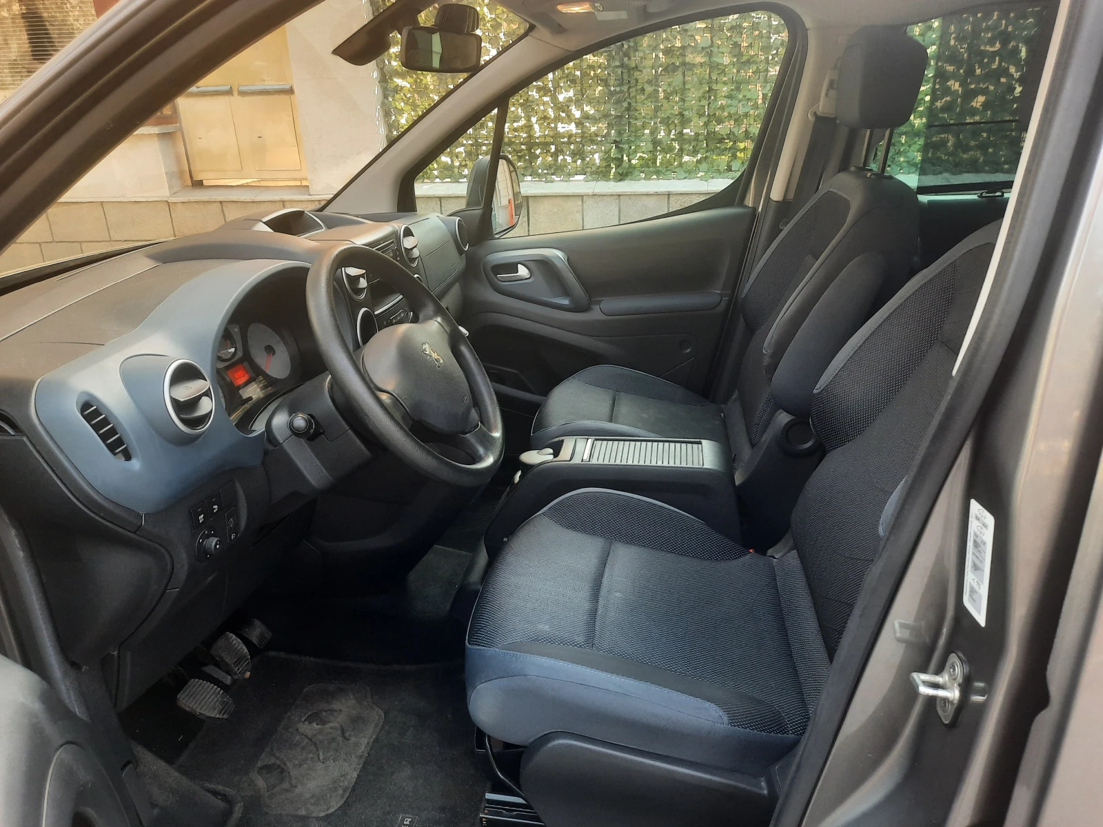 Peugeot Partner Tepee, снимка 3 - Автомобили и джипове - 53799814