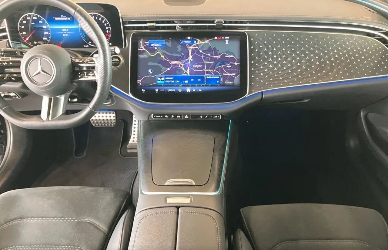 Mercedes-Benz E 300 e/AMG/NIGHT/BURM/360/DISTRONIC/, снимка 9 - Автомобили и джипове - 53889692