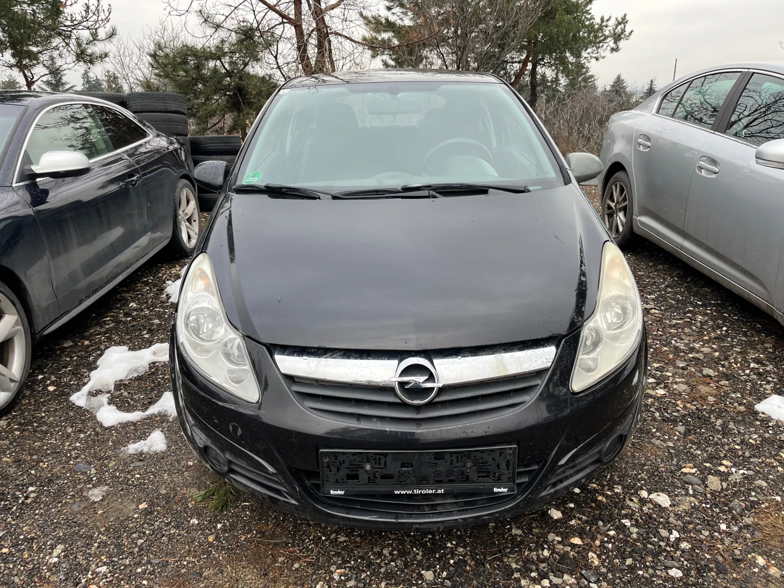 Opel Corsa, снимка 2 - Автомобили и джипове - 54027354