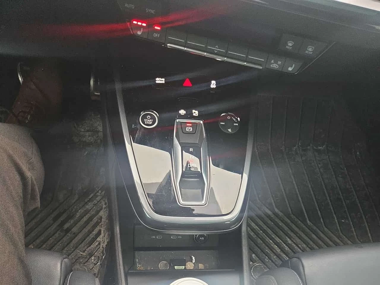 Audi E-Tron * 50 quattro * 2 ����� * 360 * ������� * ����� | Mobile.bg � ����������� 9