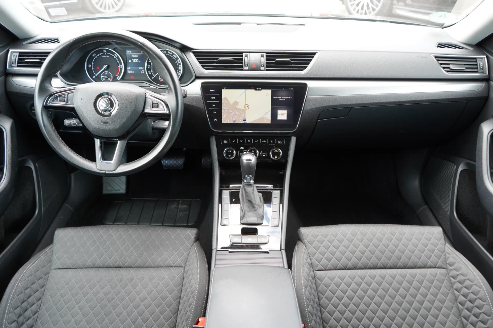 Skoda Superb 2.0 TDI* 4Х4* РЕГИСТРИРАНА* ПАРКТРОНИК, снимка 14 - Автомобили и джипове - 54148486