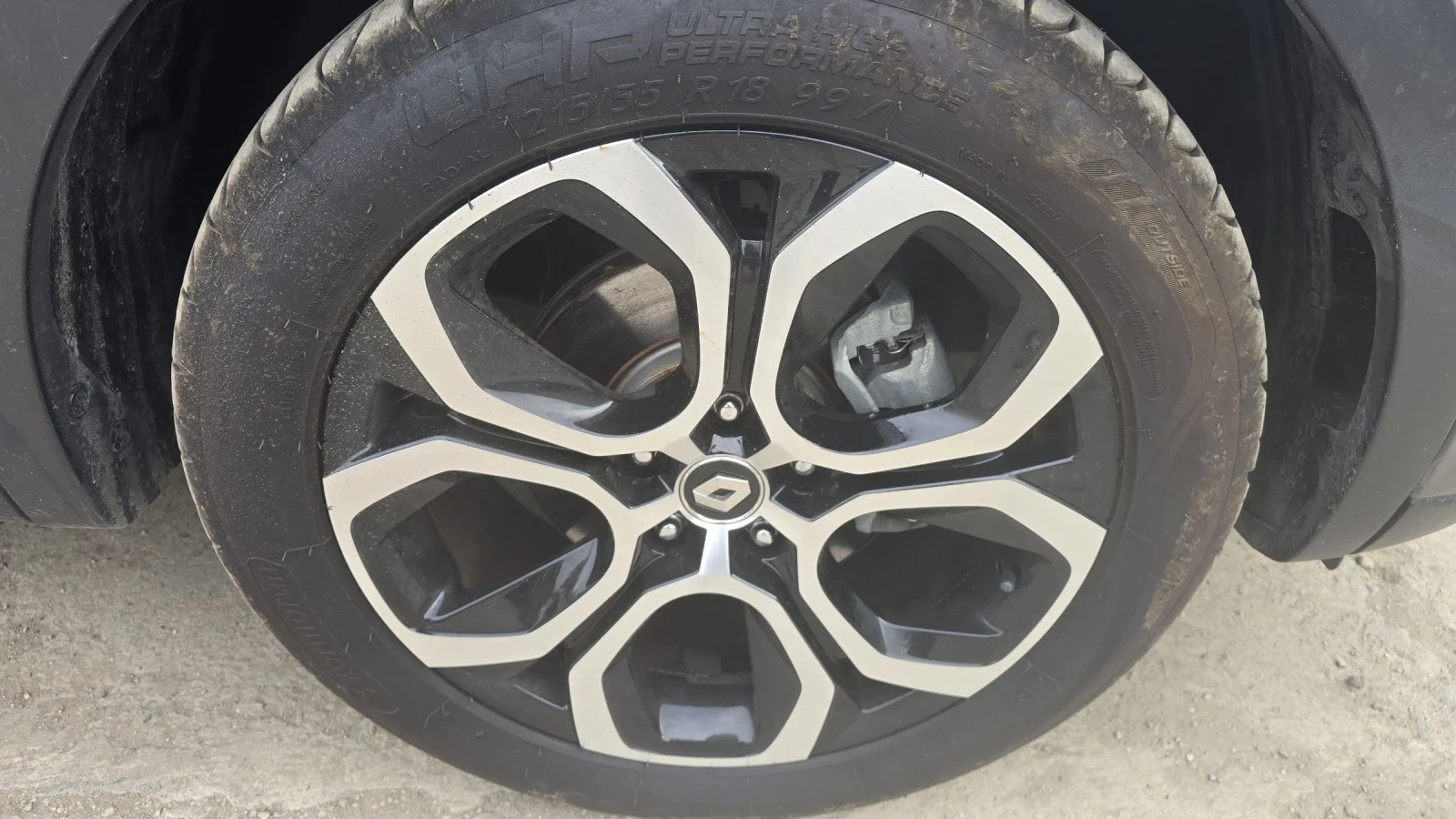 Renault Arkana 1.6i хибрид 29000км от представител , снимка 6 - Автомобили и джипове - 54258286