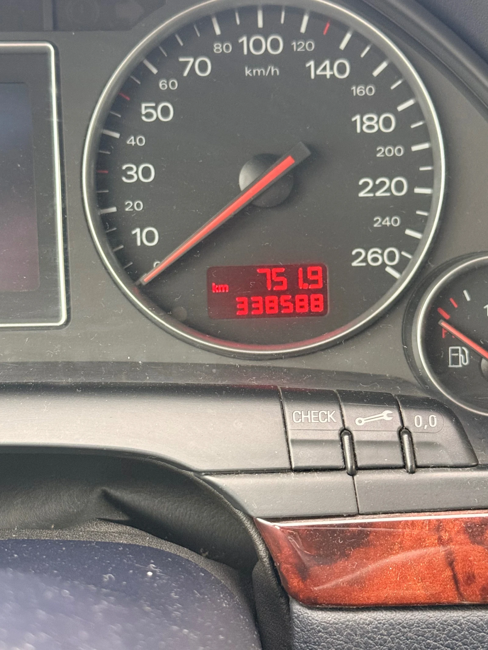 Audi A4 1.9 tdi 131кс., снимка 11 - Автомобили и джипове - 54271757