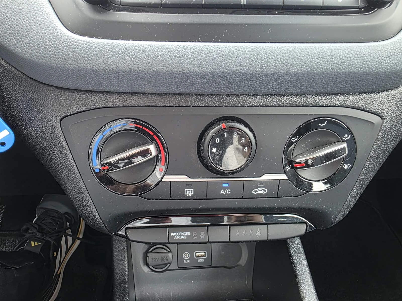 Hyundai I20 1.2, снимка 15 - Автомобили и джипове - 54280214