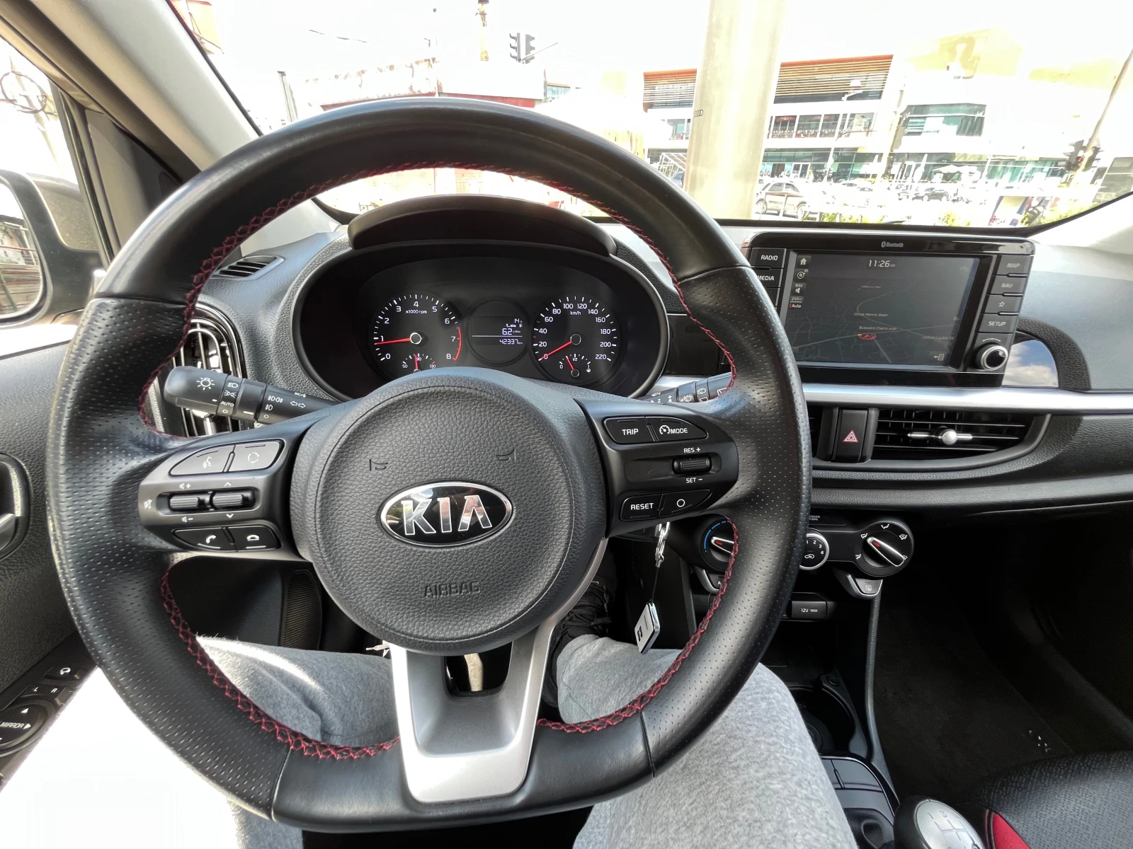 Kia Picanto GT Line, снимка 2 - Автомобили и джипове - 54528993