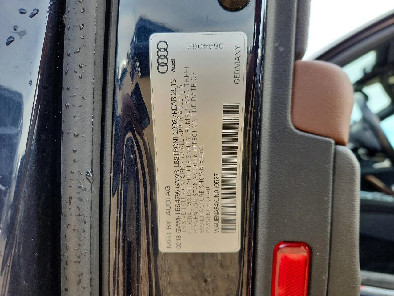Audi A4 2.0l Premium Plus, снимка 12 - Автомобили и джипове - 54705104