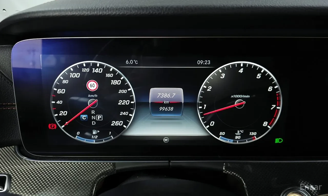 Mercedes-Benz E 400 4MATIC , снимка 6 - Автомобили и джипове - 54765658