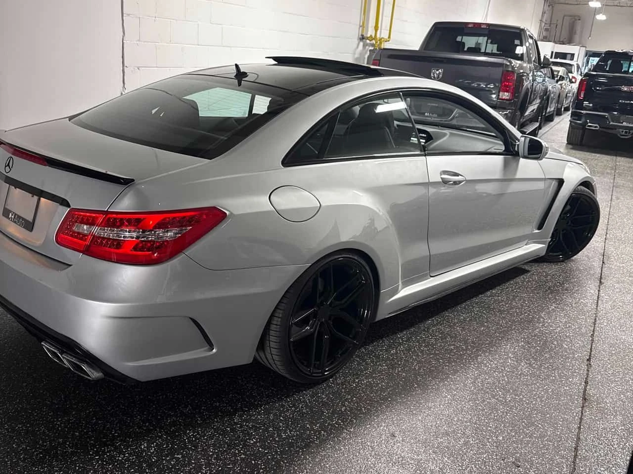 Mercedes-Benz E 350 * Coupe * CARFAX * ЦЕНА ДО БГ, снимка 3 - Автомобили и джипове - 54767454