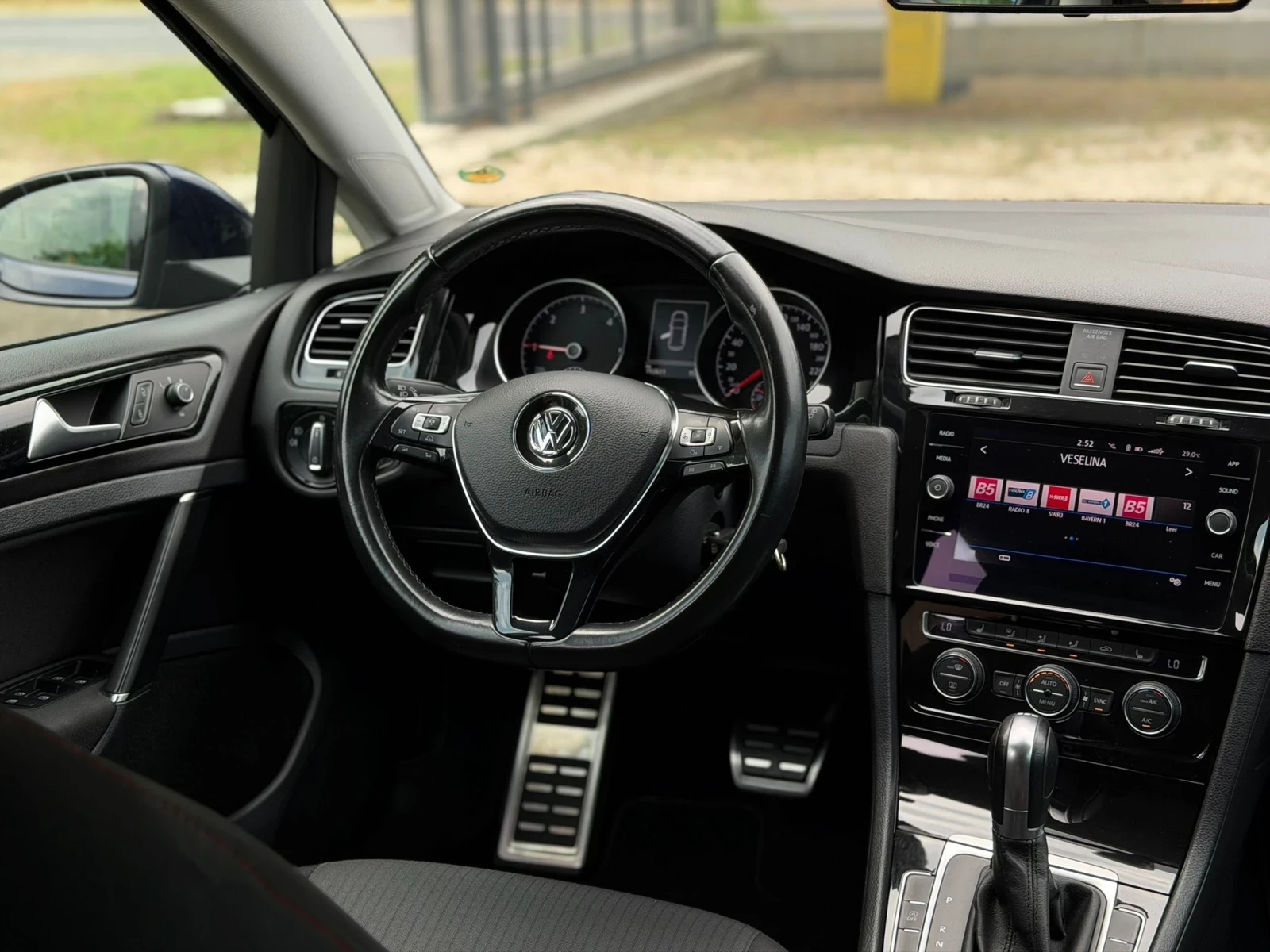 VW Golf 1.6TDI DSG | Mobile.bg � ����������� 9