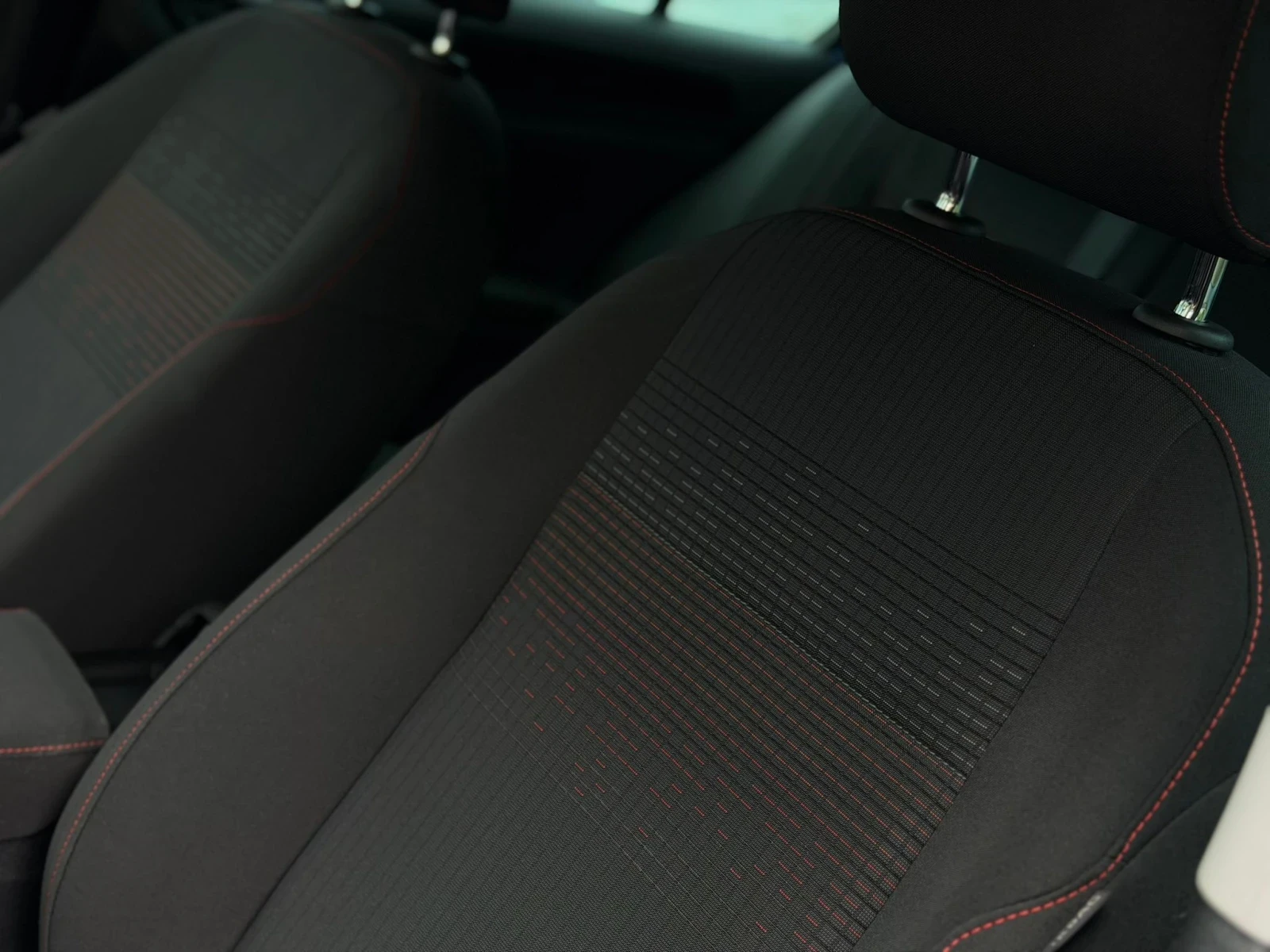 VW Golf 1.6TDI DSG | Mobile.bg � ����������� 16