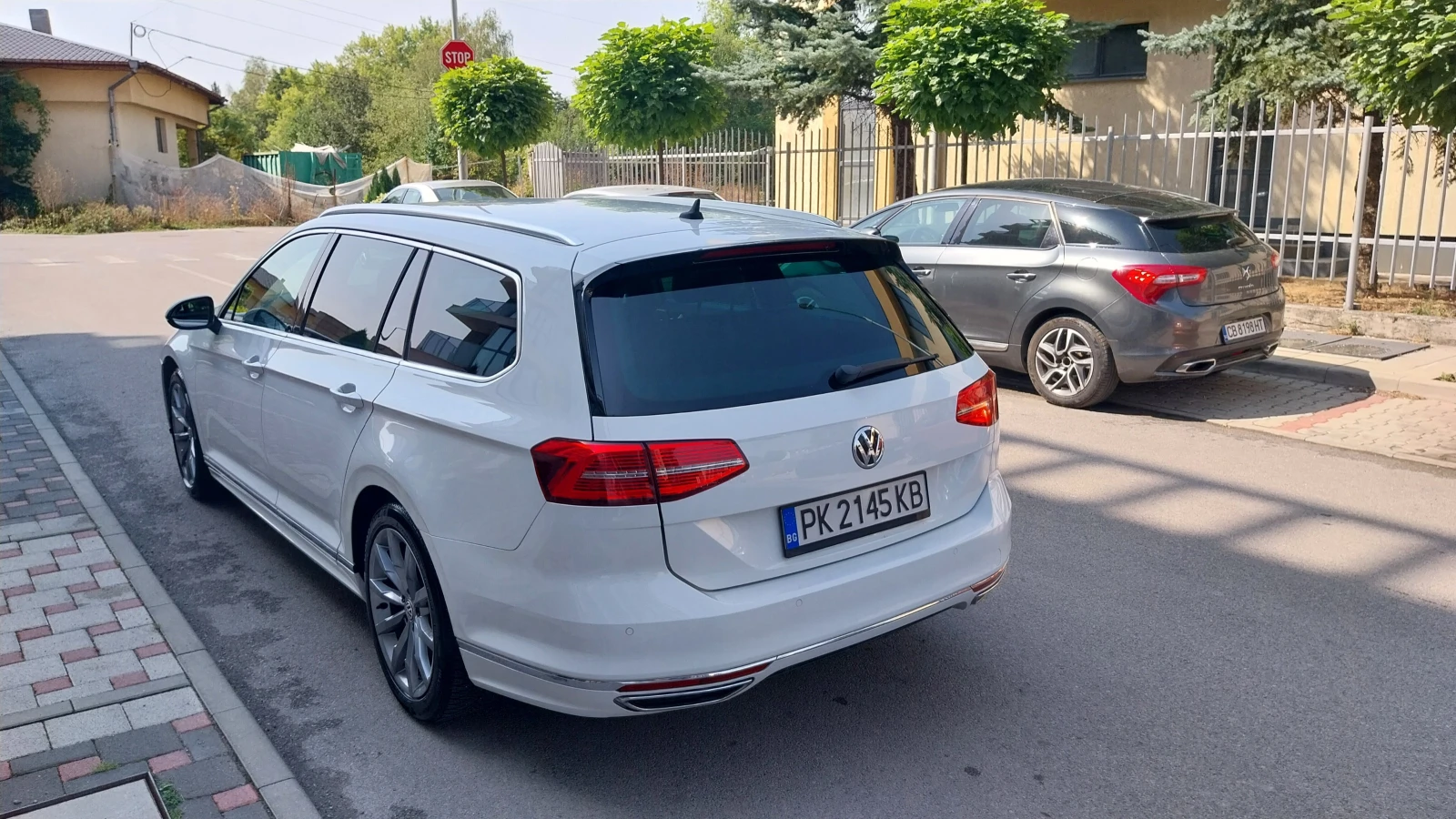 VW Passat 2.0TDI/R-Line, снимка 6 - Автомобили и джипове - 55897046