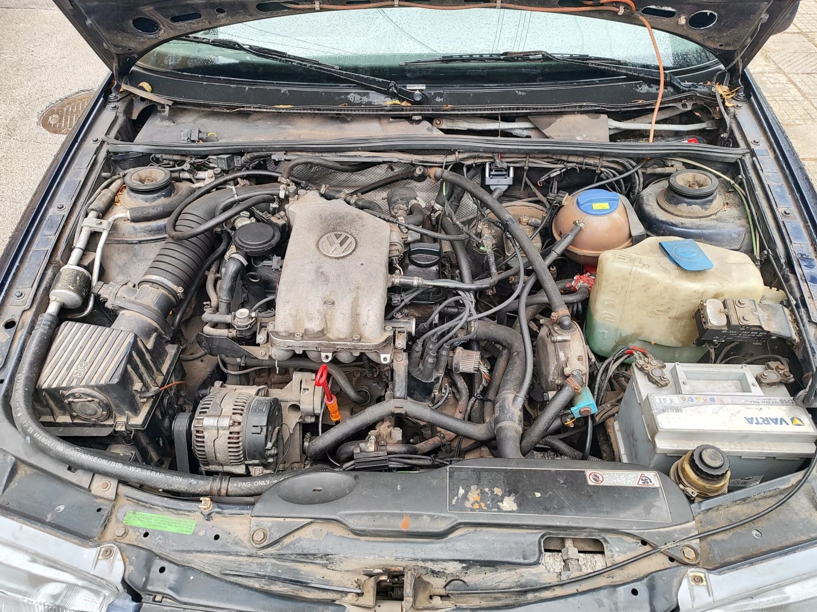 VW Passat B4, снимка 16 - Автомобили и джипове - 56733290