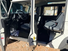 Land Rover Defender 110* Td5* ДДС* 9-местен* Регистриран* , снимка 6