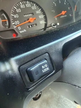 Mitsubishi L200 2, 5 TDI/99 k/КЛИМА, снимка 7
