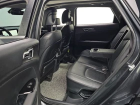 Kia Sportage 1.6 230 hp Automatic, снимка 12