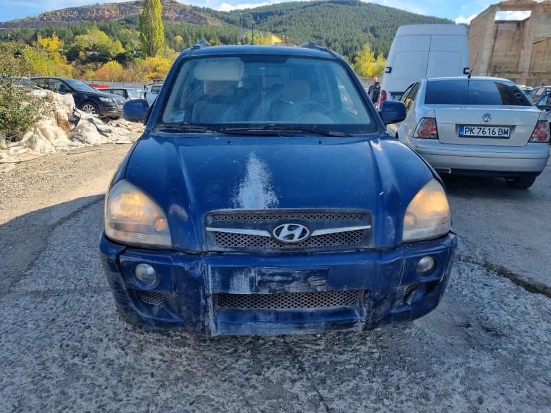 Hyundai Tucson 2.0CRDI-140ks-2008god-4x4-6skorosti, снимка 3 - Автомобили и джипове - 47062467