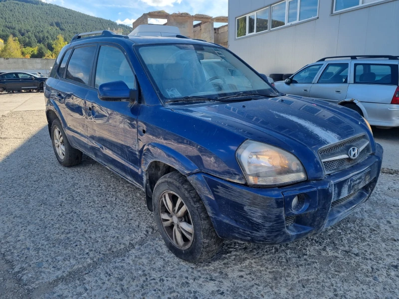 Hyundai Tucson 2.0CRDI-140ks-2008god-4x4-6skorosti, снимка 4 - Автомобили и джипове - 47402459