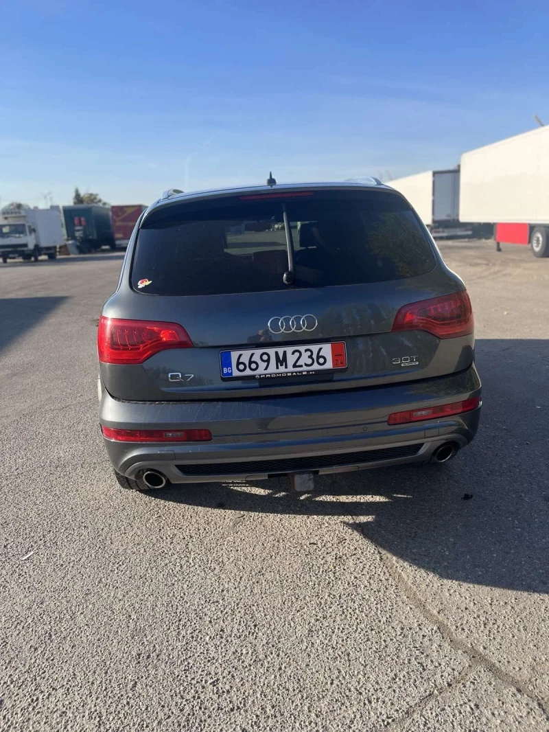 Audi Q7 3.0Т S LINE, BOSE ПАНОРАМА ПОДГРЯВАНЕ 8ZF, снимка 3 - Автомобили и джипове - 47695642