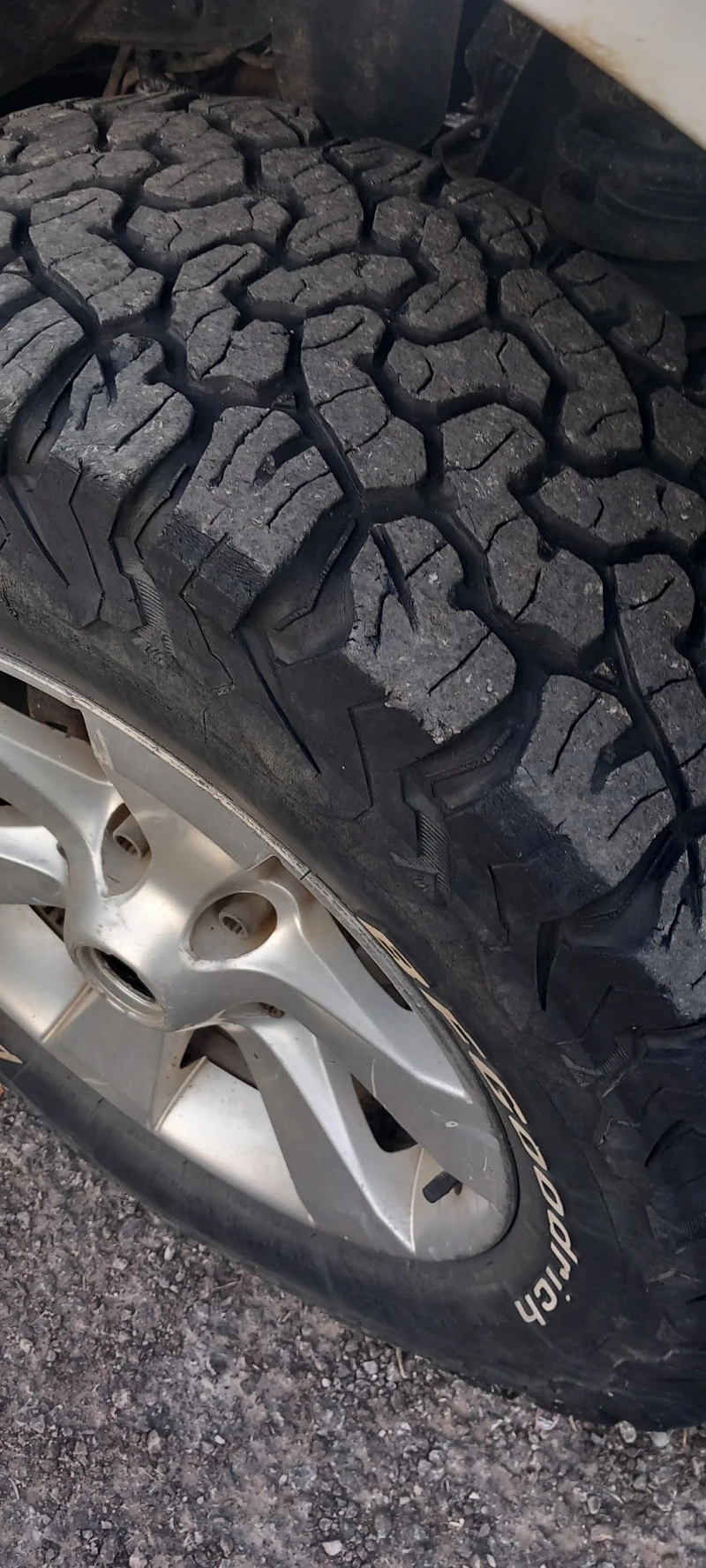 Mitsubishi L200, снимка 12 - Автомобили и джипове - 52909699