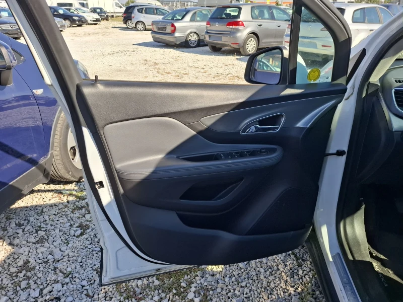 Opel Mokka 1.4i ГАЗ, снимка 8 - Автомобили и джипове - 51889813