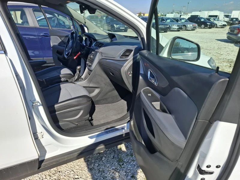Opel Mokka 1.4i ГАЗ, снимка 12 - Автомобили и джипове - 51889813
