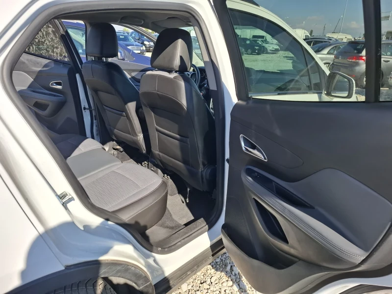 Opel Mokka 1.4i ГАЗ, снимка 15 - Автомобили и джипове - 51889813