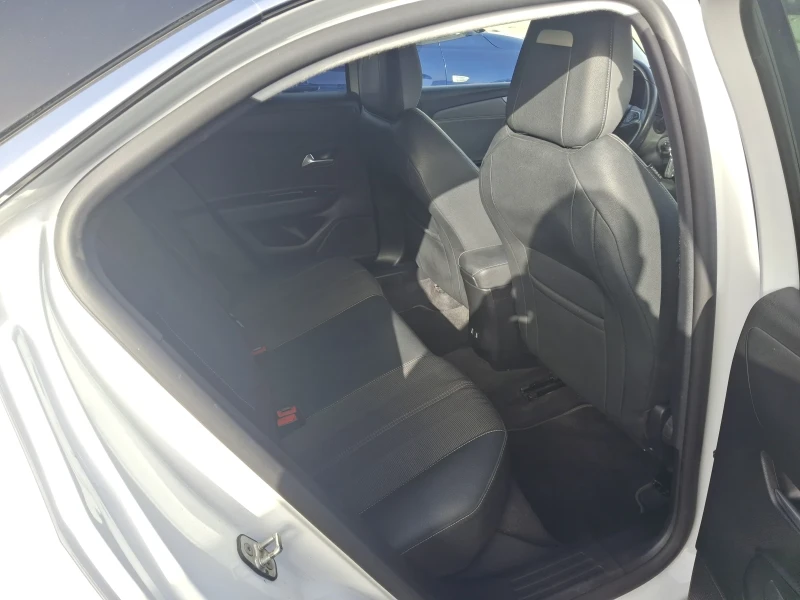 Opel Mokka Автомат Нави 1.2Турбо131к, снимка 10 - Автомобили и джипове - 52432243