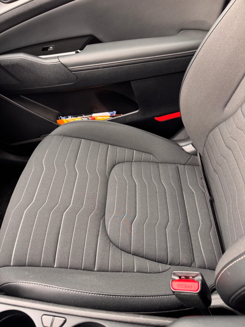 Kia Sportage, снимка 15 - Автомобили и джипове - 53355390