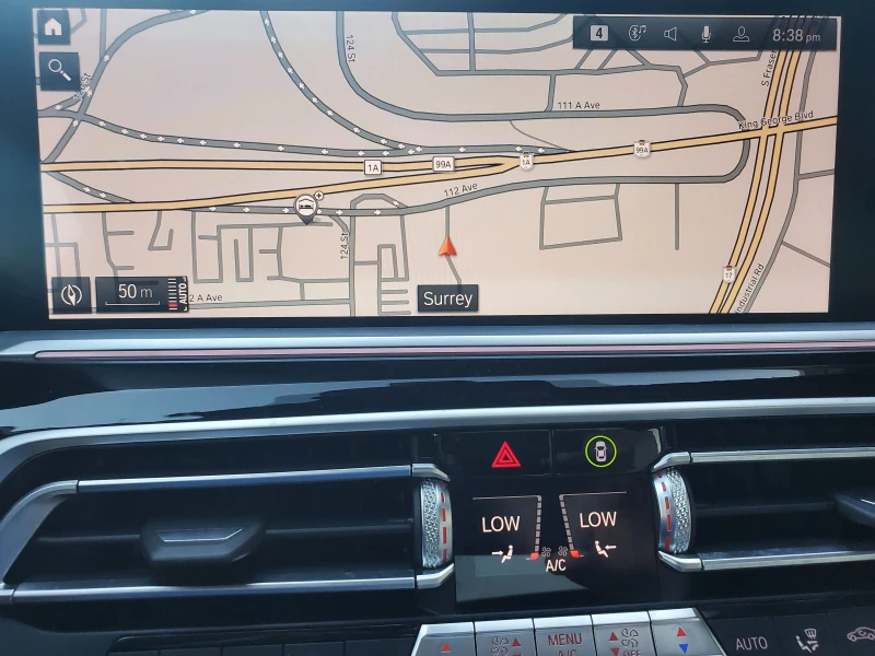 BMW X7 * M50i * CARFAX * PANO * KEYLESS * , снимка 13 - Автомобили и джипове - 53567648