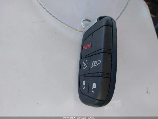 Jeep Grand cherokee 5.7, снимка 11 - Автомобили и джипове - 55637949