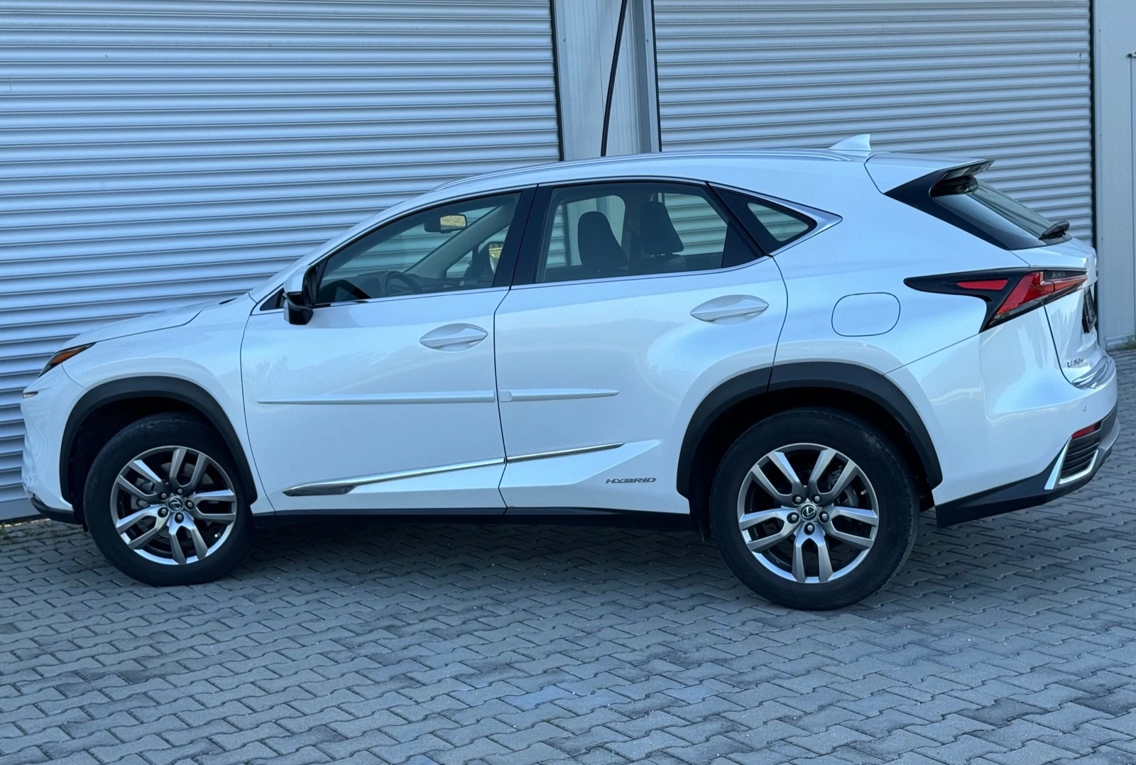 Lexus NX 300h 2.5i HYBRID/LPG, 203ps, авто, нави, мулти, борд, 6 - изображение 3