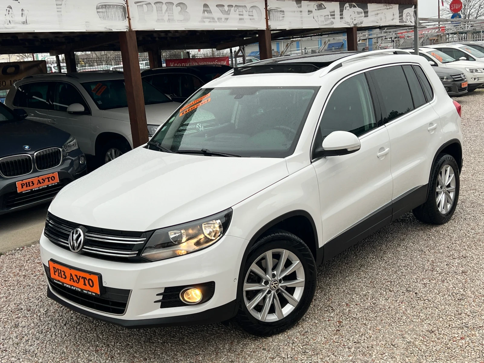 VW Tiguan 2.0TDI* PANORAMA* 6sk* MULTI VOLAN* PODGREV* NAVI - изображение 5