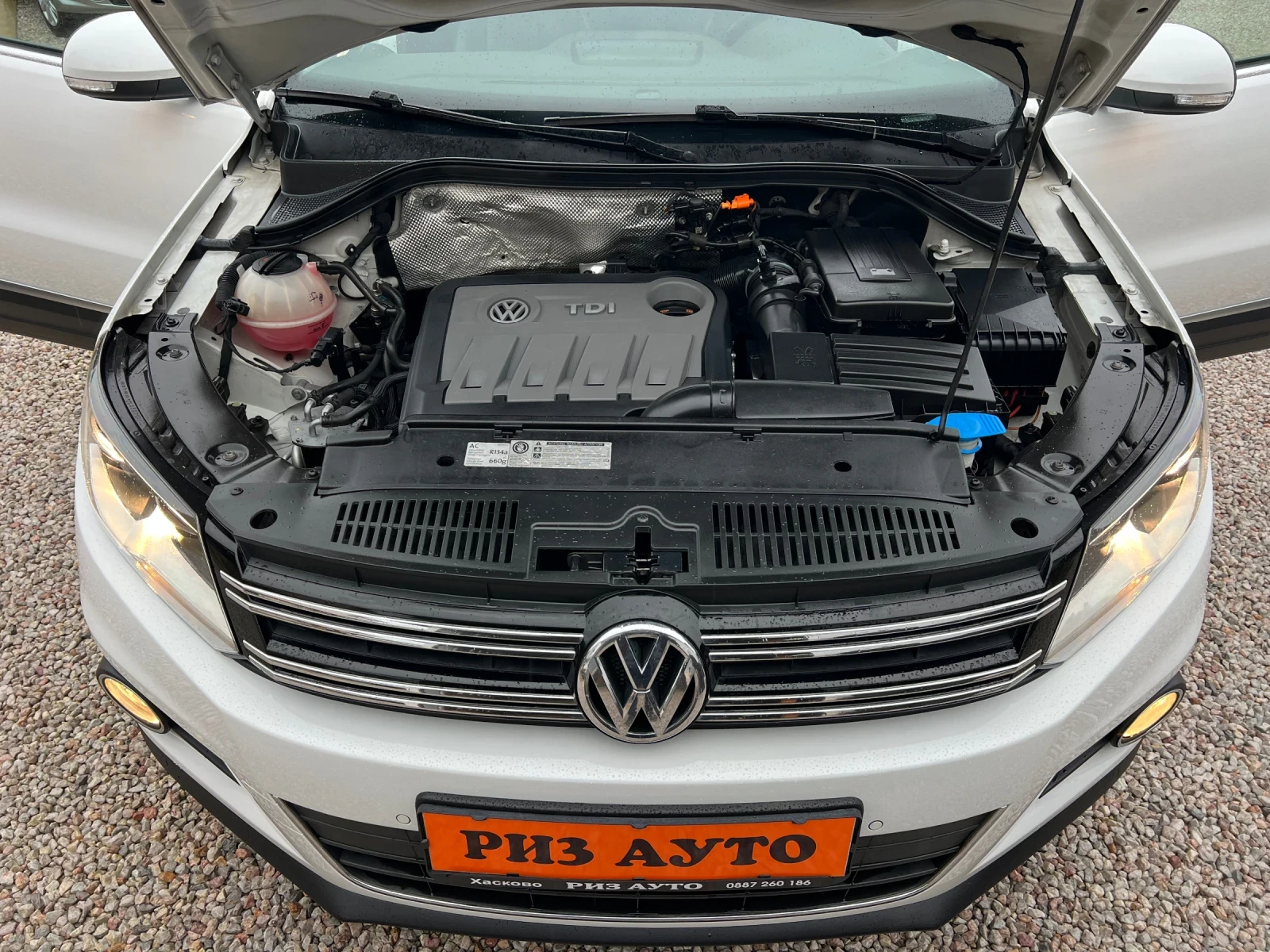 VW Tiguan 2.0TDI* PANORAMA* 6sk* MULTI VOLAN* PODGREV* NAVI | Mobile.bg � ����������� 17