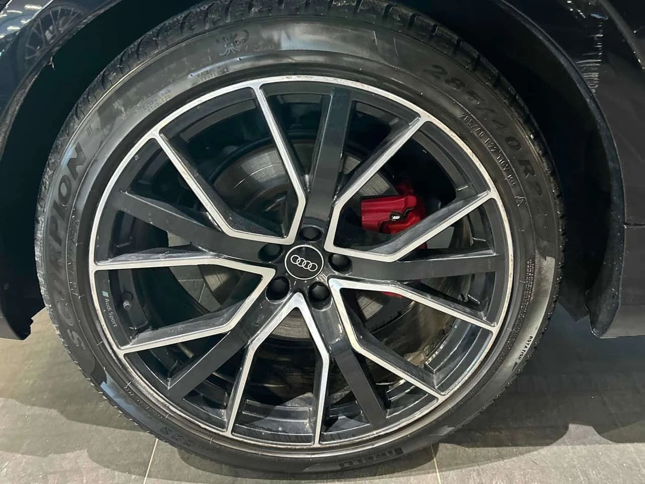 Audi SQ8 * 4.0 TFSI quattro * CARFAX * ���� �� �� | Mobile.bg � ����������� 11