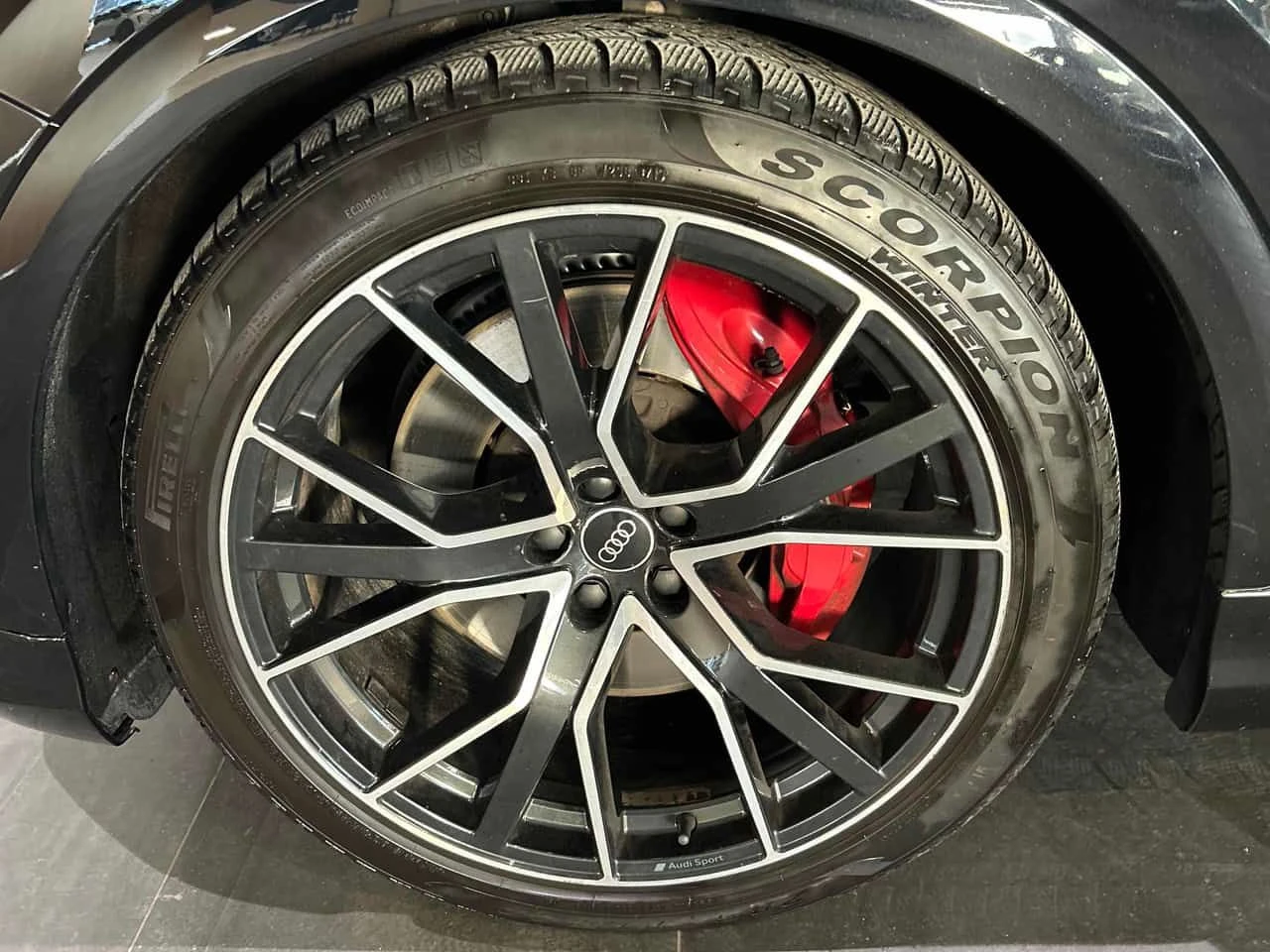 Audi SQ8 * 4.0 TFSI quattro * CARFAX * ���� �� �� | Mobile.bg � ����������� 13