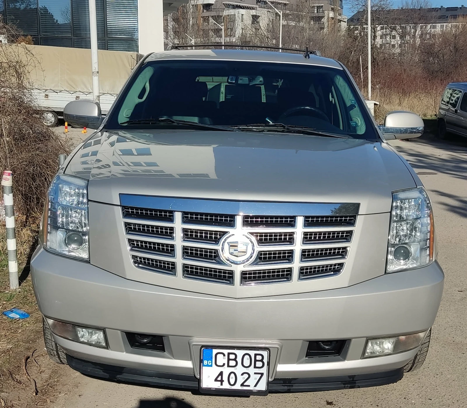Cadillac Escalade, снимка 2 - Автомобили и джипове - 53822540