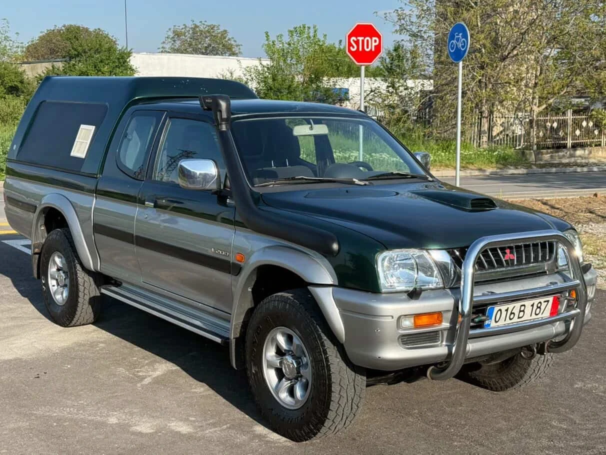 Mitsubishi L200 2, 5 TDI/99 k/КЛИМА, снимка 3 - Автомобили и джипове - 54495825