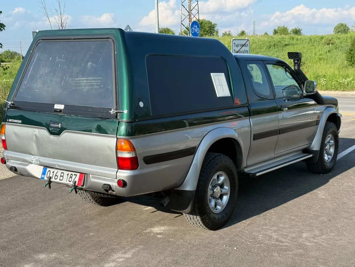 Mitsubishi L200 2, 5 TDI/99 k/КЛИМА, снимка 5 - Автомобили и джипове - 54495825