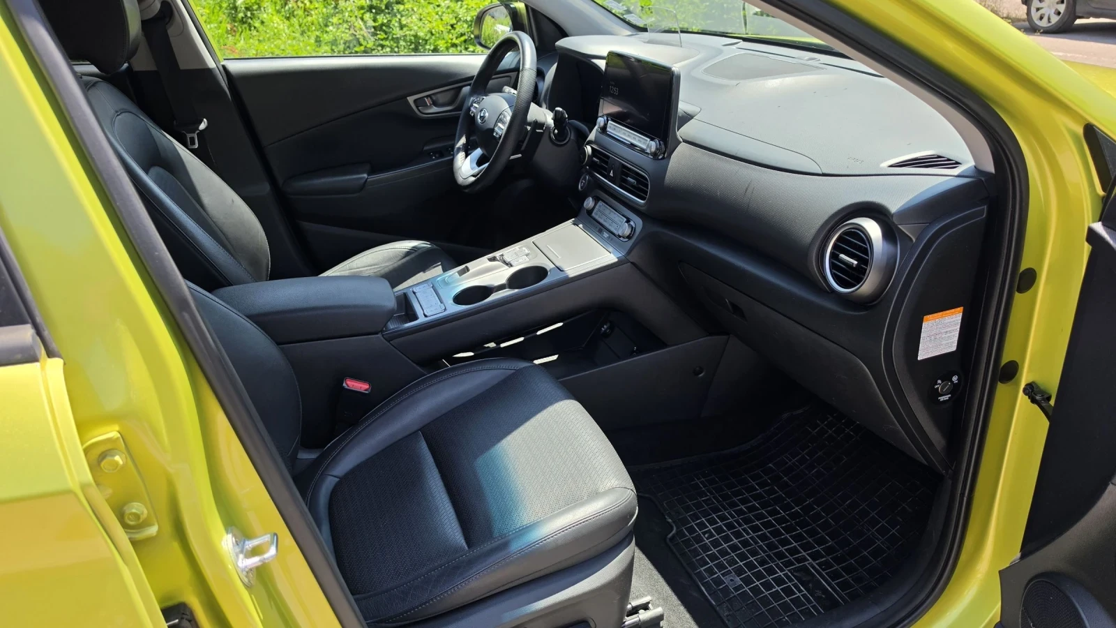 Hyundai Kona Всички екстри 80282км, снимка 15 - Автомобили и джипове - 55034610