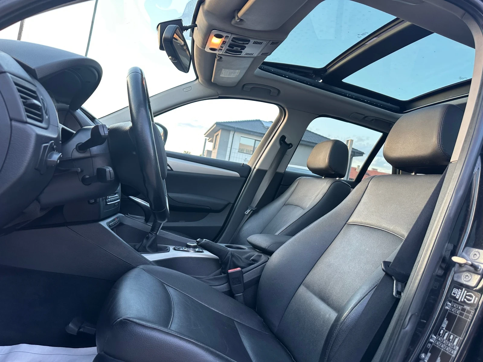 BMW X1 Xdrive Нави!Кожа!Ксенон!Панорама!, снимка 9 - Автомобили и джипове - 55305237