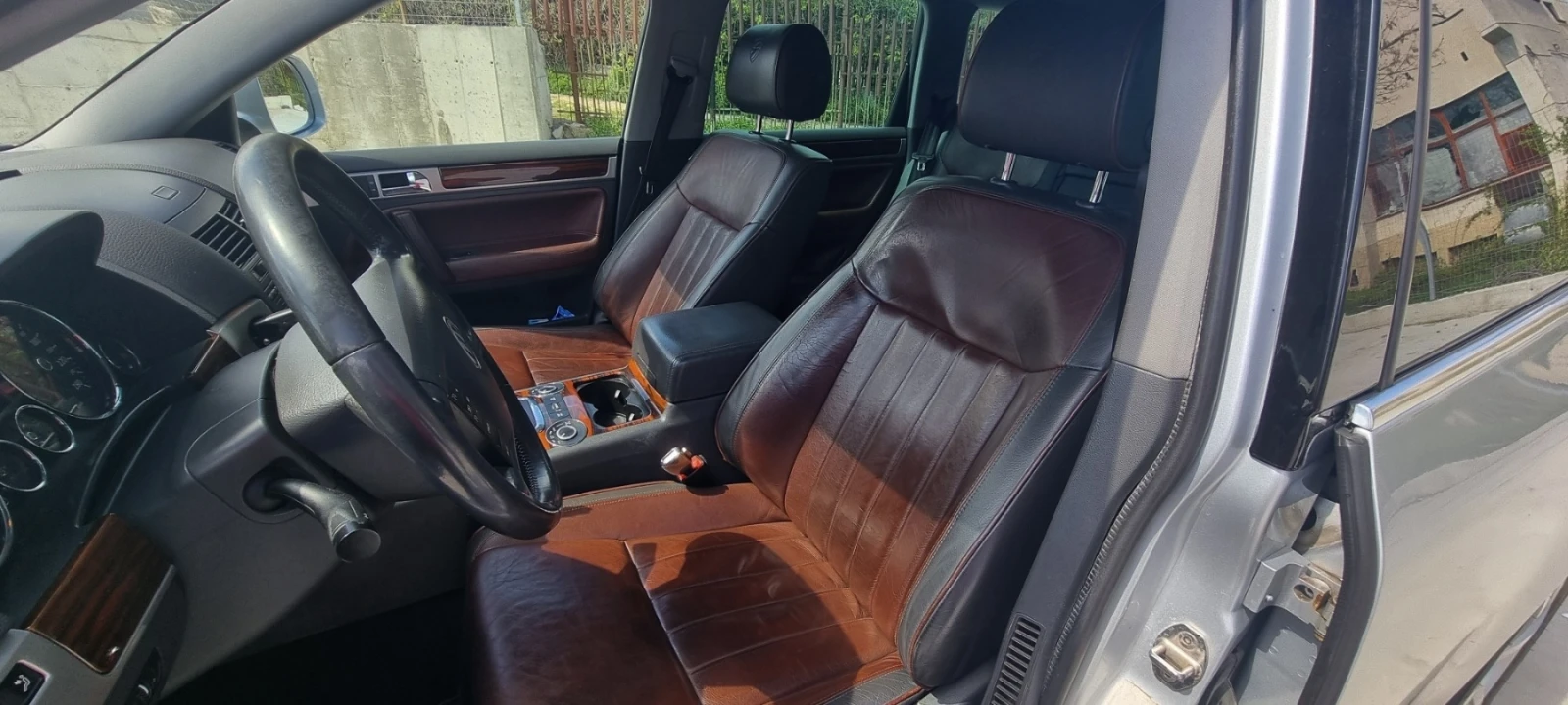 VW Touareg 3.0-TDI-INDIVIDUAL-FULL ЕКСТРИ, снимка 8 - Автомобили и джипове - 55450654