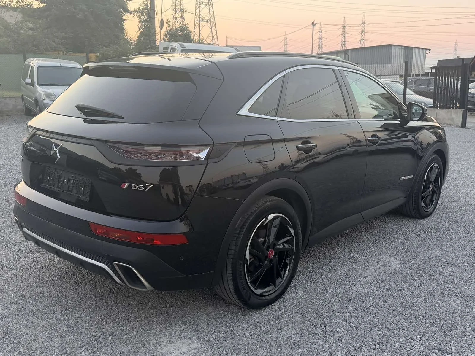 DS DS 7 Crossback 1.6 E-Tense-300kc-Performance Line, снимка 4 - Автомобили и джипове - 55579430