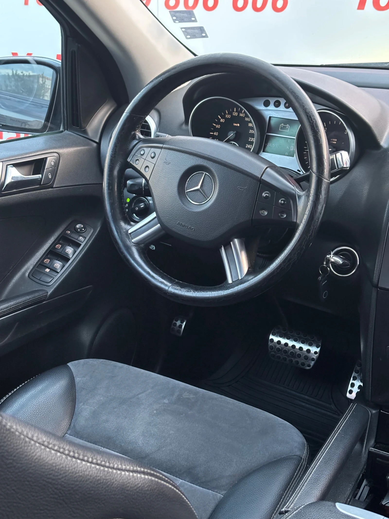 Mercedes-Benz ML 320 CDI 4MATIC, снимка 11 - Автомобили и джипове - 56202877
