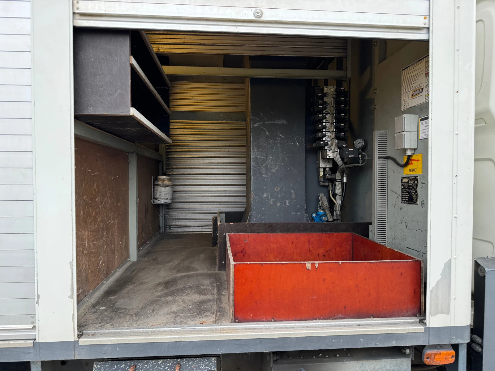 VW Crafter  11 2.5TD?  | Mobile.bg   12